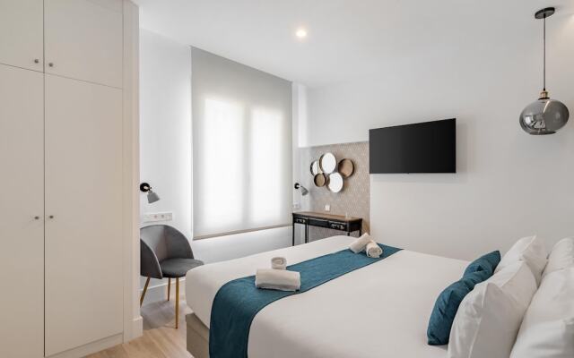 Dobo | Marco Polo Residence
