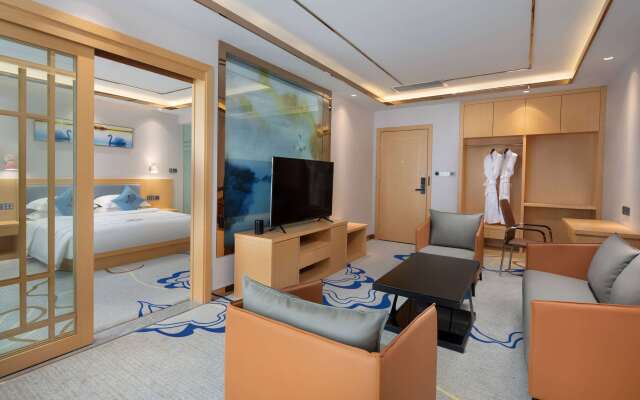 Microtel by Wyndham Lijiang