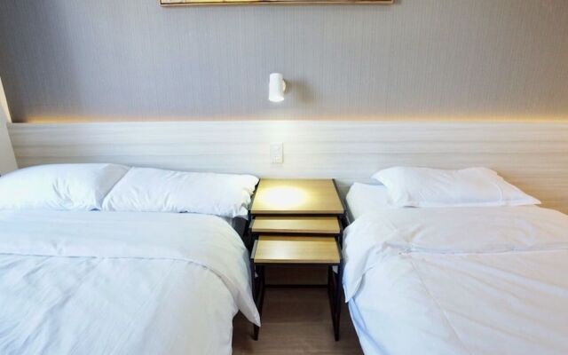 Hostel 758 Nagoya3B