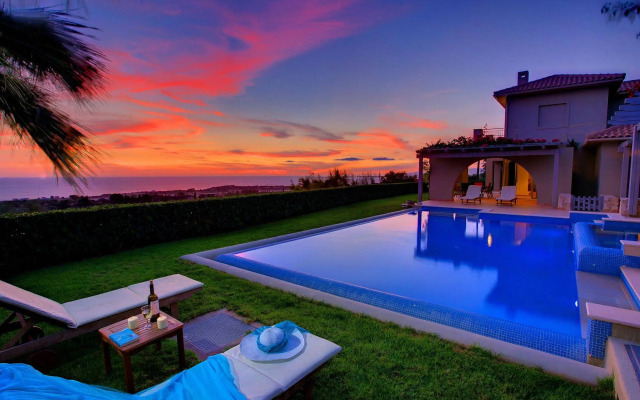 Sarlata Villas