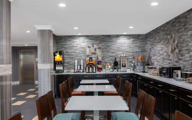 Microtel Inn & Suites by Wyndham Augusta/Riverwatch