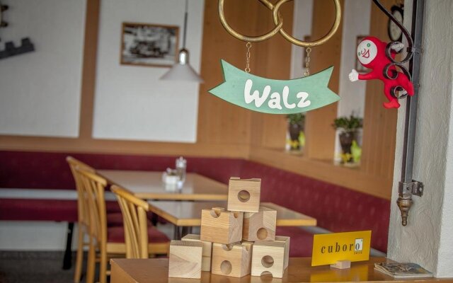 Tea Room Restaurant Hotel Walz