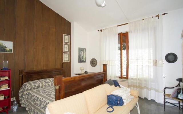 Villa White