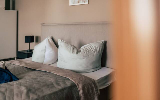 Luga Homes - Rosental