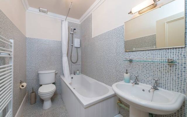 1 Bedroom Apartment in New Town