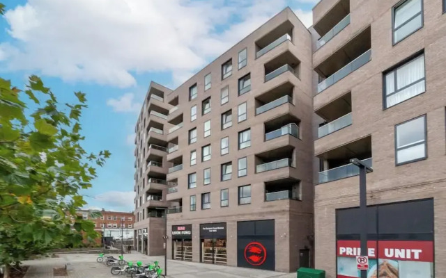 The Colindale Luxury Apartment