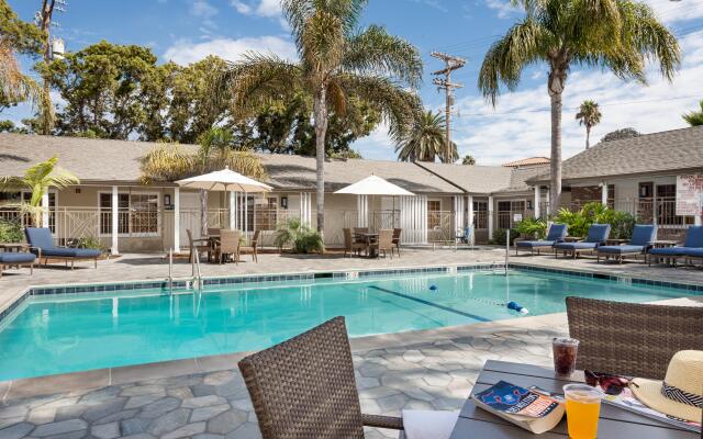 Holiday Inn Express & Suites La Jolla – Windansea Beach by IHG