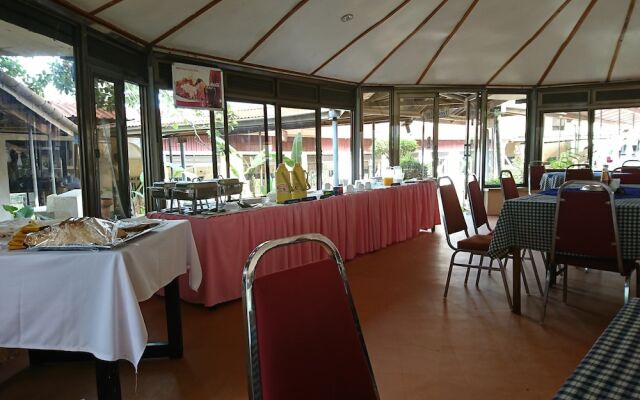 Sunset International Hotel