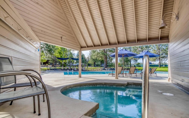 Ski House 203/204 Combo