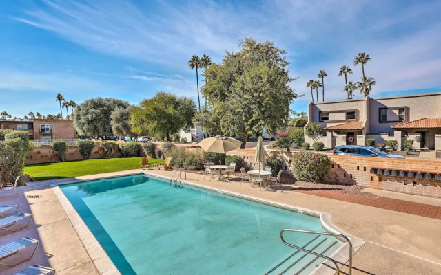 Stunning Old Town Condo: Pool & Sunset Views!