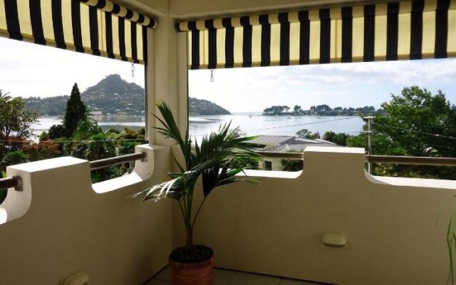 Plantation House Bed & Breakfast
