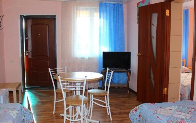U Azovskovo Morya Mini-hotel