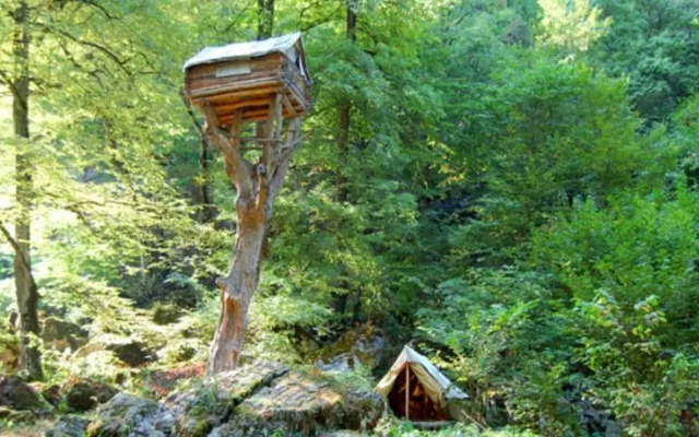 Park Village Lastiver