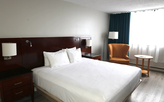 Travelodge by Wyndham Hotel & Convention Centre Quebec City