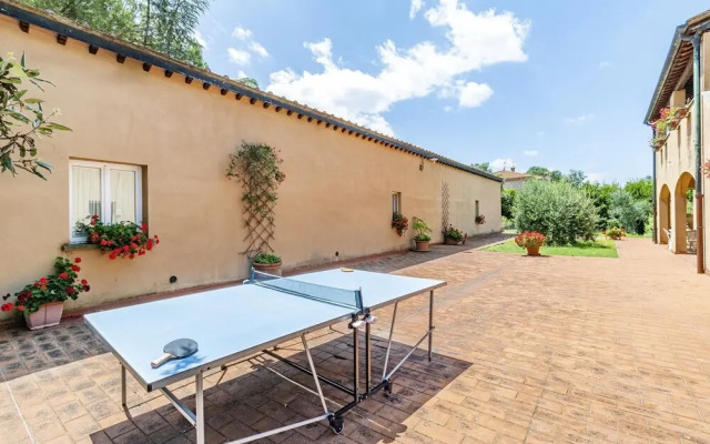Grano Apt With Pool Near Volterra