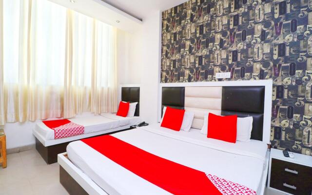 OYO 44668 Hotel Plazza