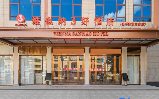 Vienna 3 Best Hotel (Huizhou Jichang Maan)