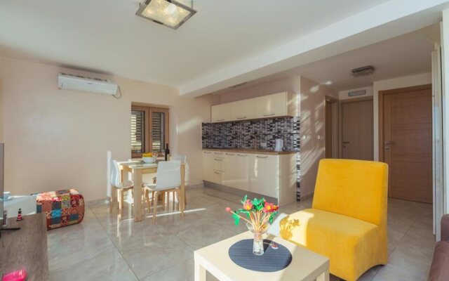 Apartment Galija Petrovac Lux