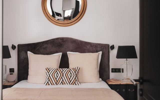 Appartements Place Royale - Maisons du Monde Hôtel & Suites