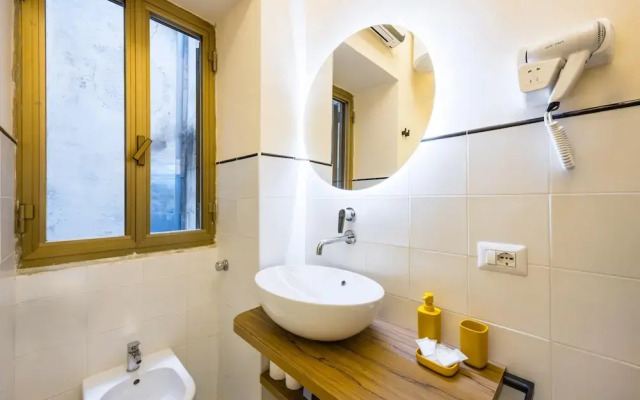 Cirillo Sunshine Nook by Napoliapartments