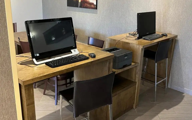 BEST WESTERN PLUS Schaumburg Hotel