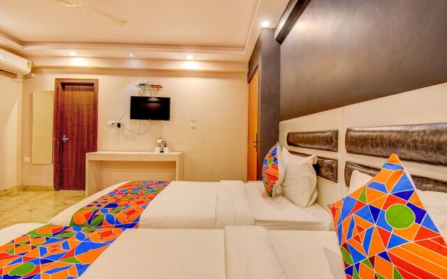 Fabhotel Srk Platinum Inn