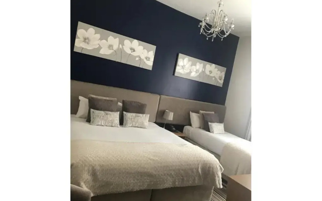 The White Hart Hotel