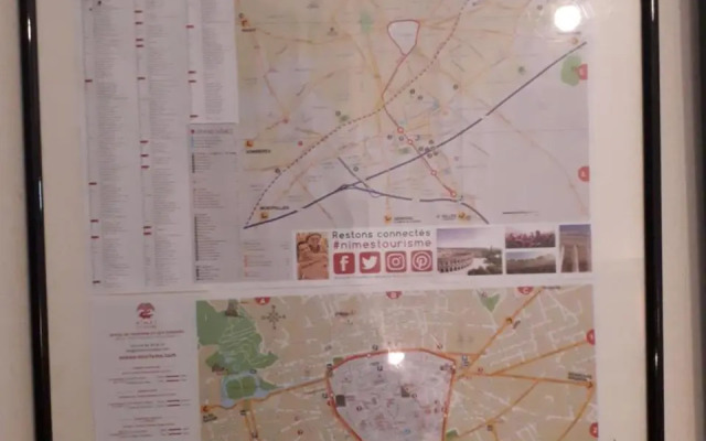 Studio Triangle Arêne Gare Maison Carrée Placette