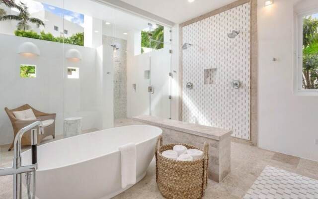 Long Bay Villas - Villa Sand
