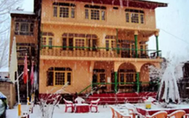 Shafeeq Guest House