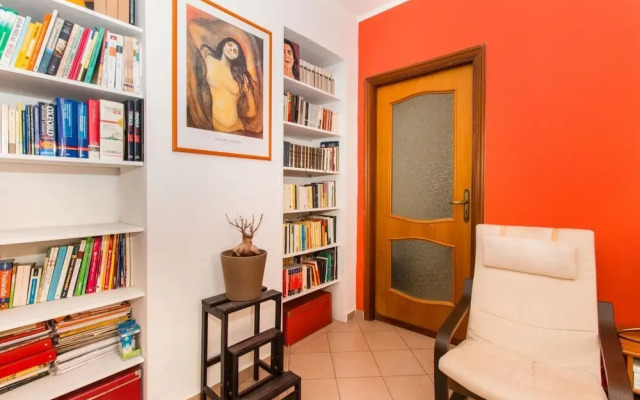 Vanchiglietta Roomy Apartment