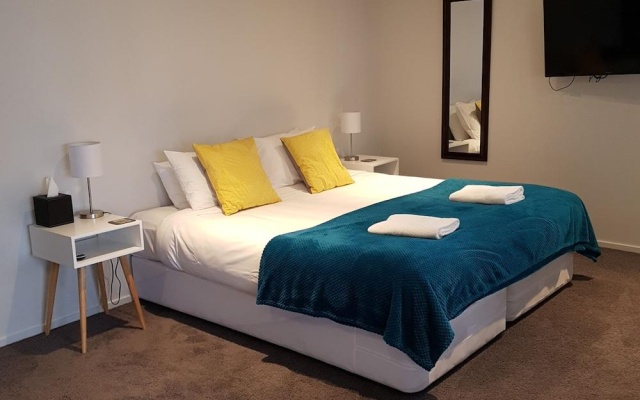 Scott Street Apartments – Guest Rooms – Lake Tekapo