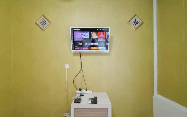 Elegant And Spacious 2Br Loft Green Park Yogyakarta Apartment