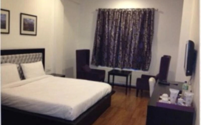 The Renaissance Hotel
