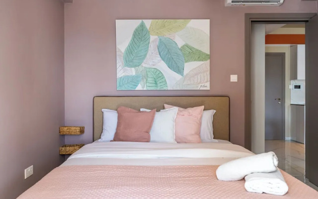 Sundrop 1-Bedroom Apartment in Larnaca