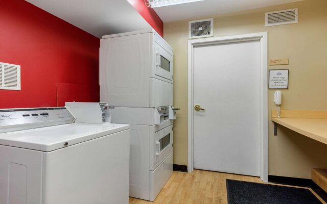 Suburban Studios Birmingham Homewood I-65