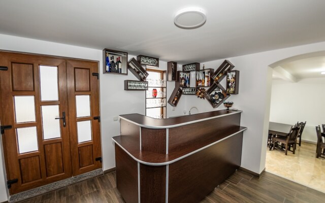 Casa Câmpulungeană