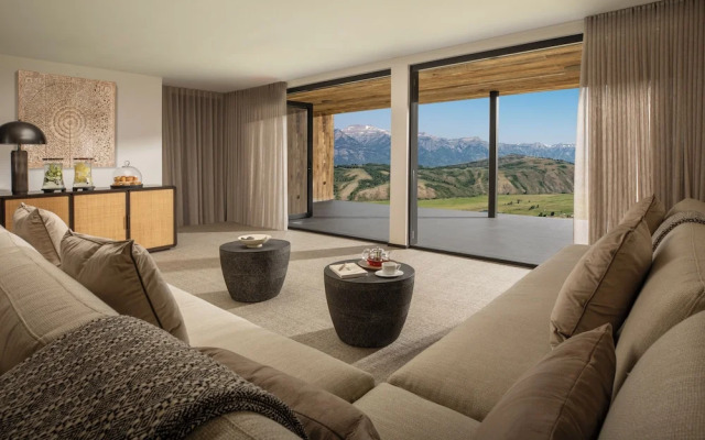 Hotel Yellowstone at Jackson Hole