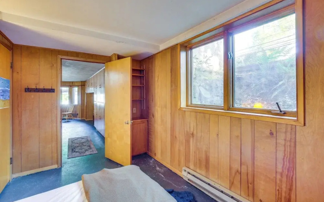 Centrally Located Eugene Apt < Half-mi to UO!