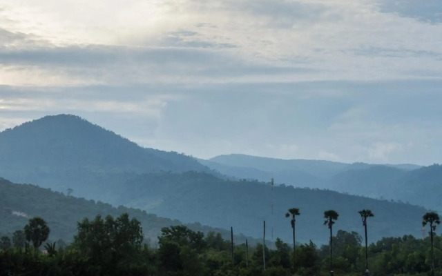 Kampot River Residence