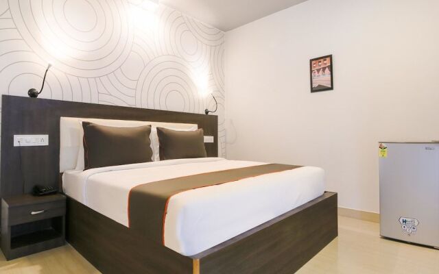 Oyo Flagship 267 Morjim Grand Inn