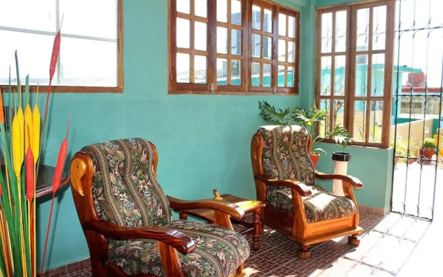 Hostal Mayuly & Alex