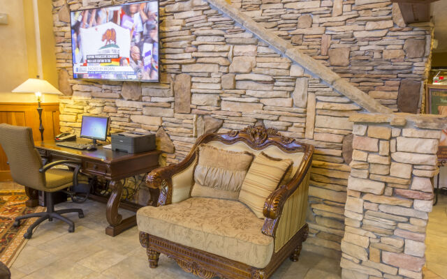 MCM Elegante Lodge & Suites Ruidoso