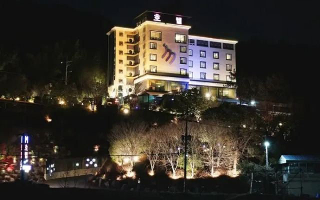Suncheon Embassador Hotel