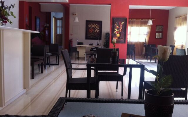 Villa Astrikas Hotel