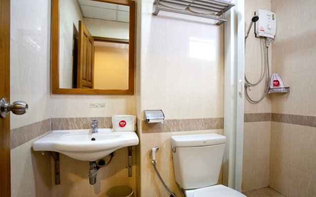 曼谷三6体育馆地标奈达酒店(Nida Rooms Triple 6 Stadium Landmark)
