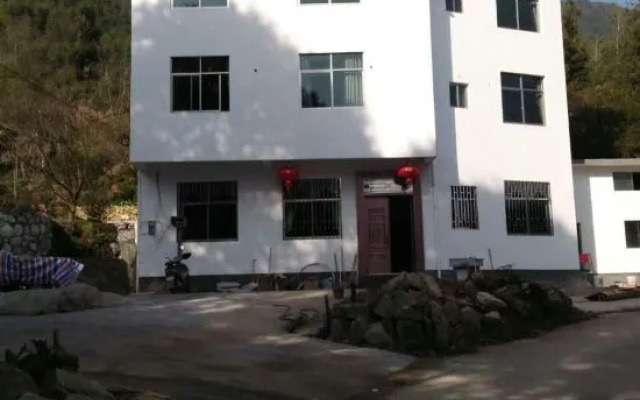 Huatianju Inn, Jiangling, Wuyuan