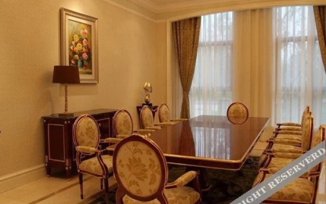 Chongzhou Zhongsheng Hotel