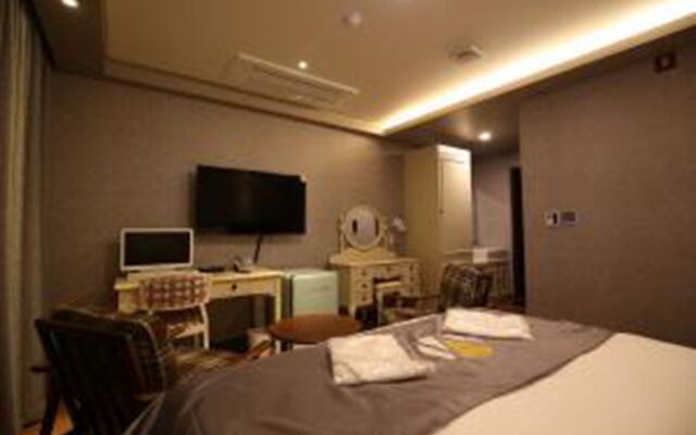 Cheongju The Mark Hotel