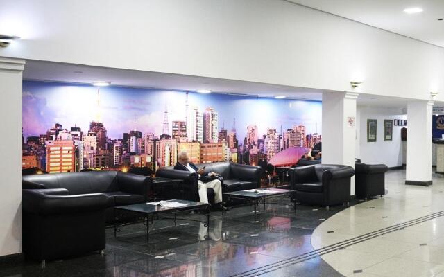Summit Suítes Hotel Paulista